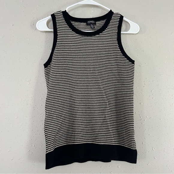 Jones New York Black Cream Checkered Sleeveless Blouse Top Preppy Office Neutral - Picture 1 of 6